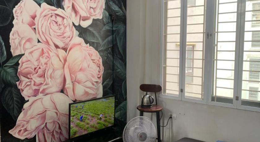 Flower Hostel Hanoi Buitenkant foto